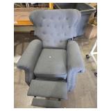Recliner wing back living room chair