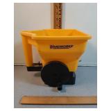 Yardworks handheld spreader
