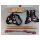 Dog collar / harness size med. & pampered Chef