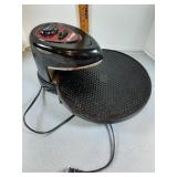 Presto Pizzazz Plus Rotating Pizza Oven. Works