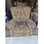 Swivel rocker recliner