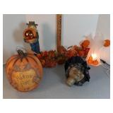 Fall / Halloween decor