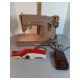 Vtg Singer 329k sewing machine & handheld sewing