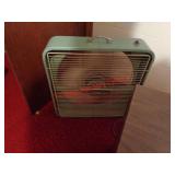 VINTAGE INTERNATIONAL BOX FAN