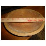ANTIQUE MUNSING WOOD BOWL