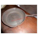 WAGNER NO 5 CAST IRON SKILLET PAN