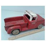 Vintage metal Tonka pickup truck toy