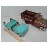 Vintage Structo metal toy trucks / dumper