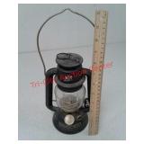 Dietz number 50 kerosene lamp barn lantern