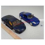 2 model toy cars Hot Wheels