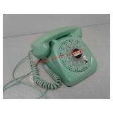 Vintage turquoise / teal rotary telephone phone