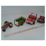 4 vintage metal toys Hubley jr