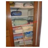 BLANKETS - RUGS - PILLOWS - SHEETS - BEDDING