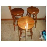 3 VIRGINIA HOUSE WOOD & BRASS BAR STOOLS