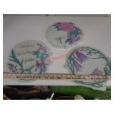 3 GARDEN STEPPING STONES