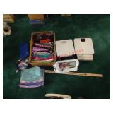 COSMETIC BAGS, SCALES +++