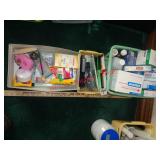 BATHROOM SUPPLIES - BRUSHES/COMBS, BANDAIDS +++