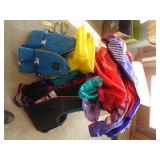 WATER TOYS - LIFE JACKETS, TUBES, RAFTS IN TOTE