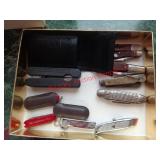 SEVERAL POCKET KNIVES