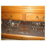 COMMUNITY SILVERWARE SET