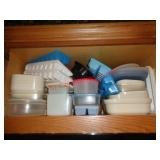 STORAGE CONTAINERS, CUTTING BOARDS, ICE CUBE TRAYS