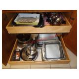 BAKING PANS, FONDUE POT, ONEIDA PAN +++