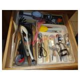 KITCHEN UTENSILS, PAMPERED CHEF MELON BALLER ++