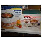 2 LIKE NEW CROCK POTS