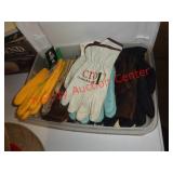 NEW AND LIKE NEW WORK / OUTDOOR GLOVES