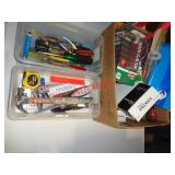 HAND TOOLS IN TOTES - RAIN GAUGES +++