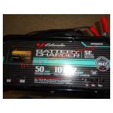 SCHUMACHER BATTERY CHARGER