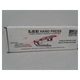 Lee hand press