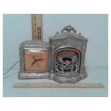 Vintage United Clock with fireplace light - works