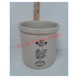 3 gallon Western stoneware crock - no chips or