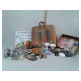 Mixed lot includes glassware, game pieces,