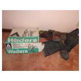 CHEST WADERS SIZE 11