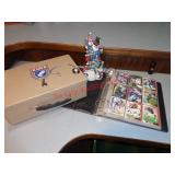 CASH BOX WITH KEY + FOOTBALL CARDS+++