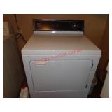 MAYTAG DRYER