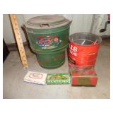 VINTAGE MINNOW BUCKET, LURES +++