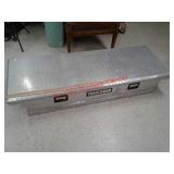 diamond plate lockable truck tool box w/ key