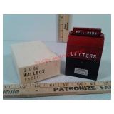 Cast iron mailbox coin Bank