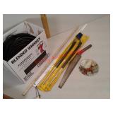 2 gas charged lift supports, painted horse saw