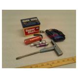 Farmland Super Start battery radio, flashlights,