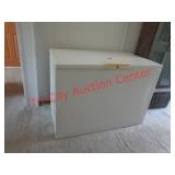 KENMORE CHEST FREEZER