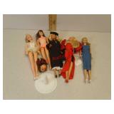 5 Barbies