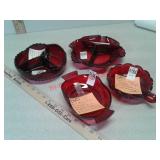 4 pieces red glassware