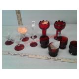 11 pieces red glassware