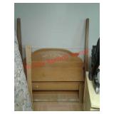 > Full / queen bed headboard and footboard -