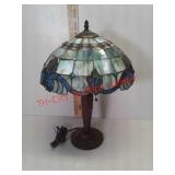 Stained glass table lamp