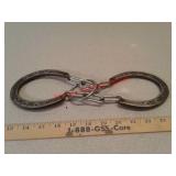 Horseshoe brain teaser game